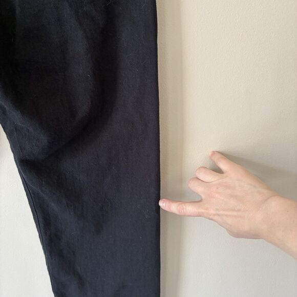 Levi’s Premium Wedgie Straight Leg Jeans Black Raw Hem Womens Size 27 Button Fly - Picture 8 of 16